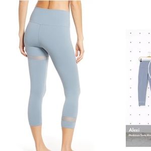 Alo Yoga Spatial High Waist Capri